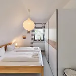 Apartment Ankerplatz In Ruhiger Wohngegend *