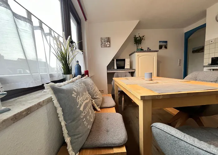 Ankerplatz In Ruhiger Wohngegend *