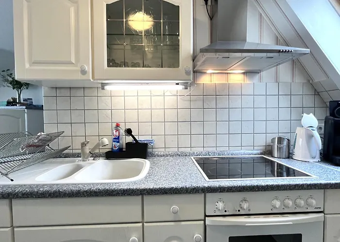 Ankerplatz In Ruhiger Wohngegend * Timmendorfer Strand