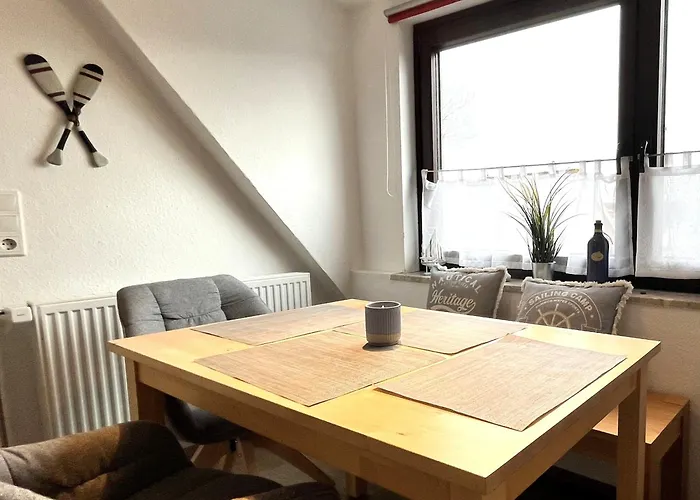 Ankerplatz In Ruhiger Wohngegend