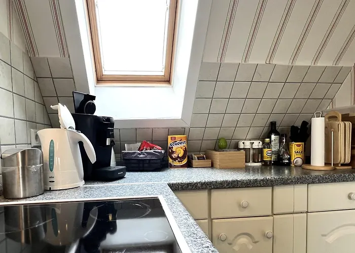 Ankerplatz In Ruhiger Wohngegend *