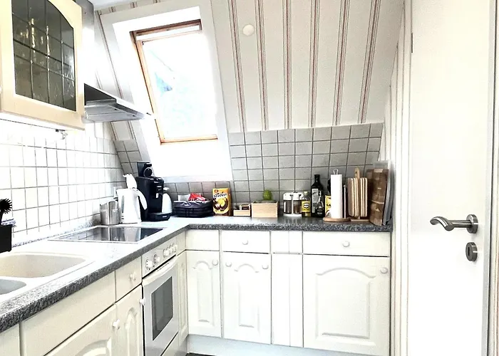 Apartment Ankerplatz In Ruhiger Wohngegend *